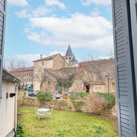 Cabana & La Place De L'Abbaye - Centre-Ville, Jardin Cluny Buitenkant foto